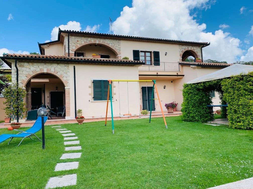 8380 Agriturismo L'Oleandro มอนเตเมราโน ภายนอก รูปภาพ