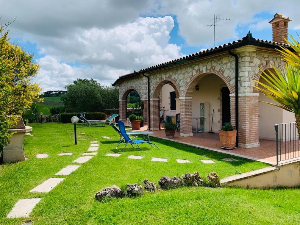 8380 Agriturismo L'Oleandro มอนเตเมราโน ภายนอก รูปภาพ