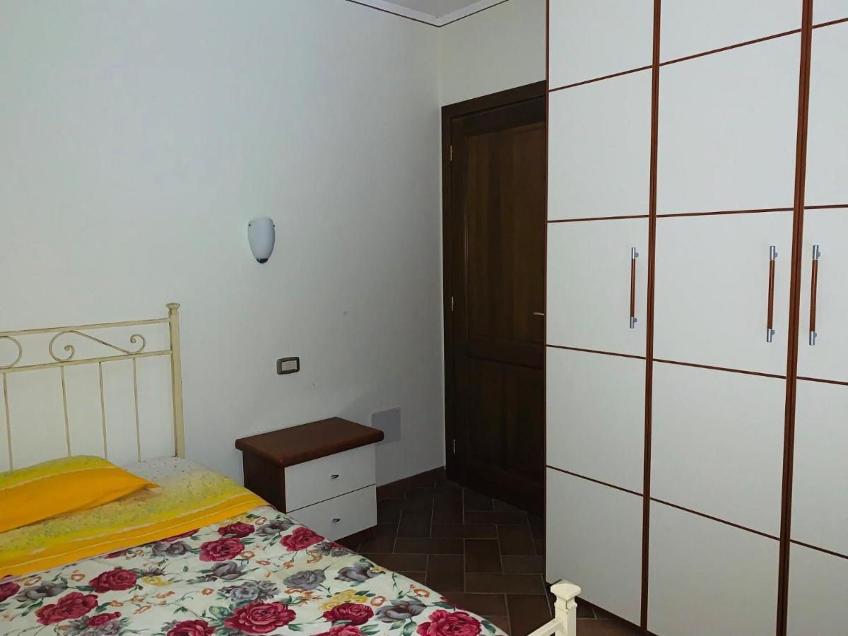 8380 Agriturismo L'Oleandro มอนเตเมราโน ภายนอก รูปภาพ